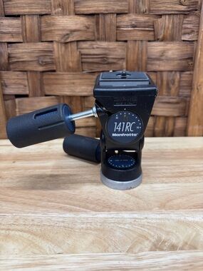 Manfrotto 141RC 3-Way Tripod Head with Quick-Release Plate — Black